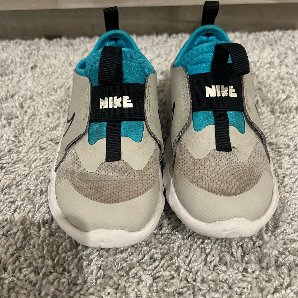Nike Kids' Sneakers in Gray and Teal